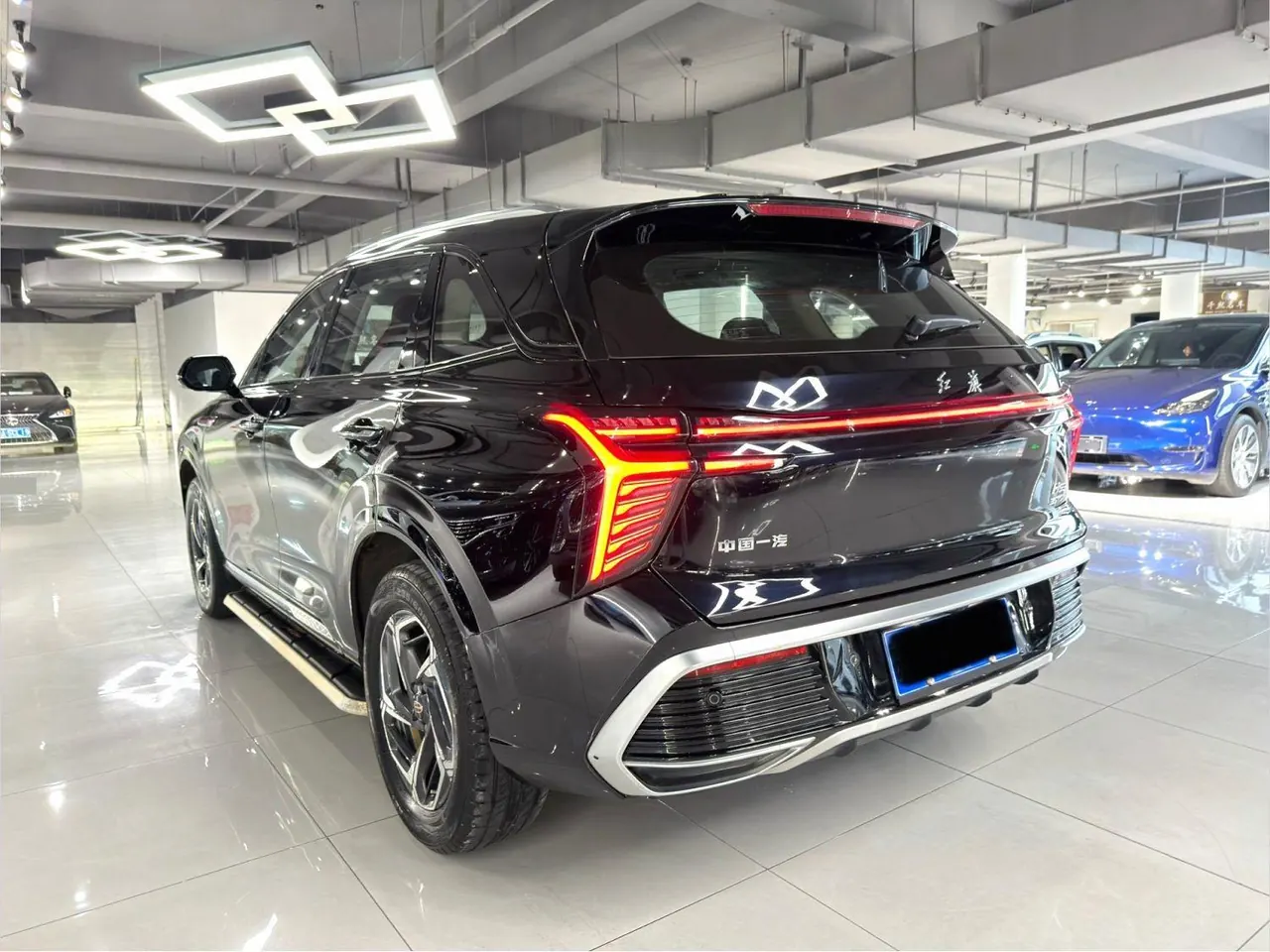 HongQi 2023 HS3 1.5T Two-Drive Good Edition Automatic Gear 6