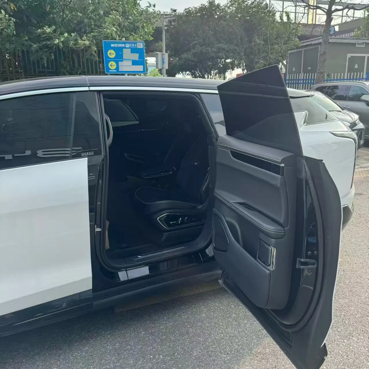 HiPhi 2022 HiPhi X Zhiyuan Edition 6-seat Long Endurance Edition Automatic Gear 7