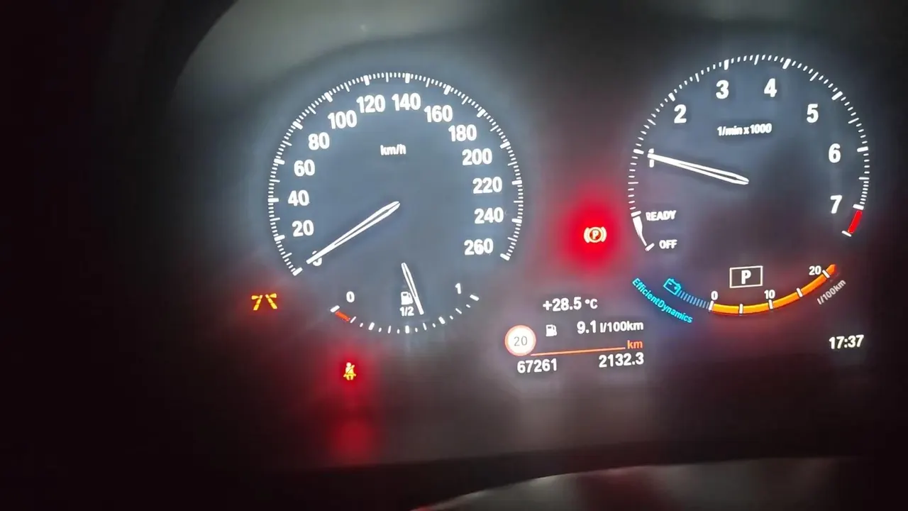 BMW 2020 X1 xDrive25Li 2.0T exclusive automatic gear 5