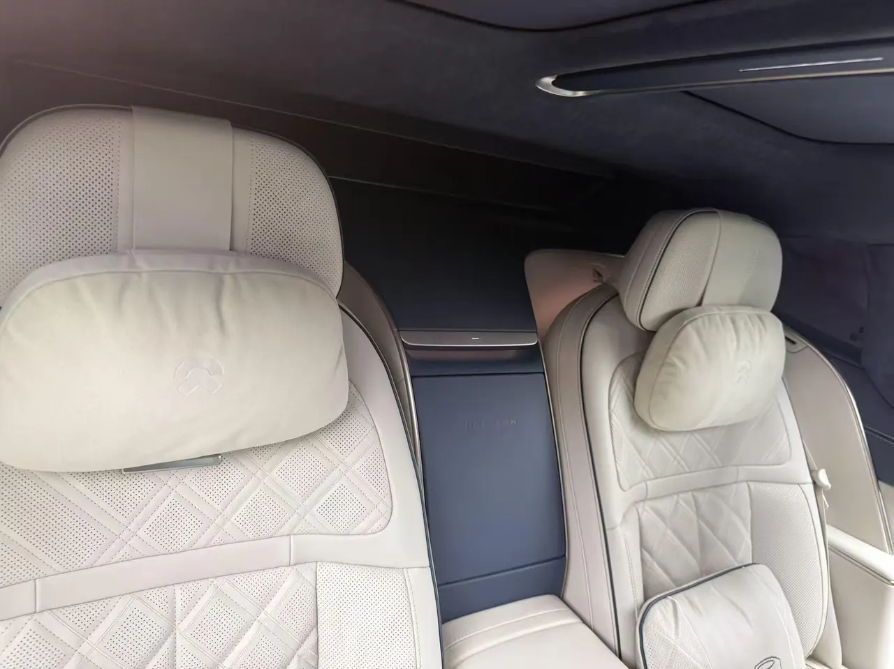 NIO 2025 ET 9 102kWh Horizon Special Edition Automatic Gear 6