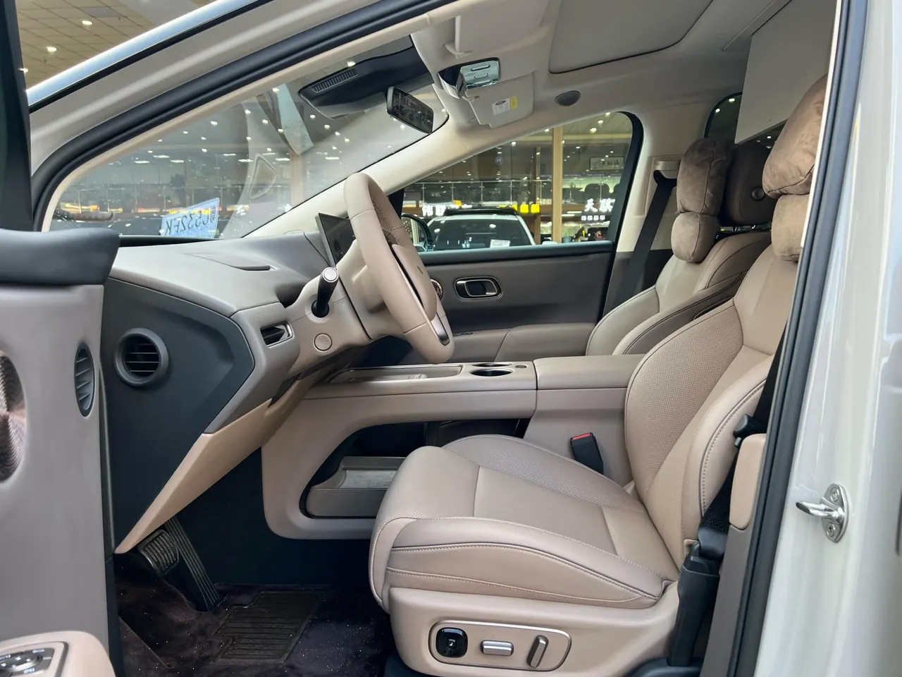Li 2025 i8 Standard Edition Automatic Gear 2