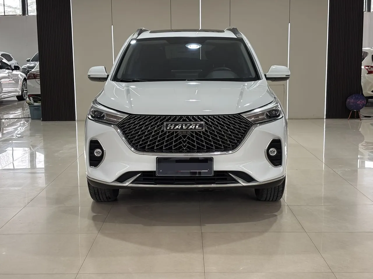 Haval 2021 M6 PLUS 1.5T Luxury Smart Joint Automatic Gear 2
