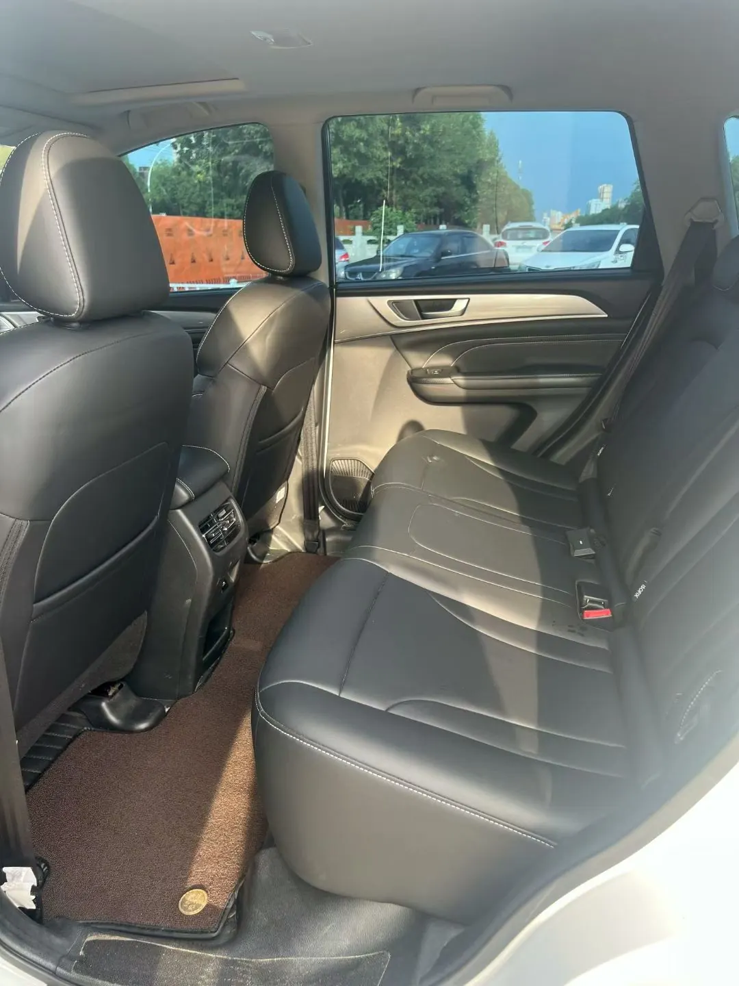 Haval 2021 M6 PLUS 1.5T Luxury Smart Joint Automatic Gear 6