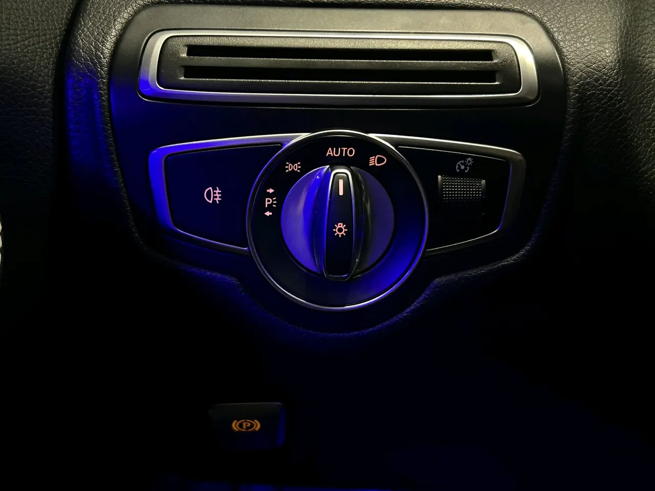 Mercedes Benz Class C 2020 C 260 L 48V 1.5T Sports Edition (Modified) Automatic Gear 14