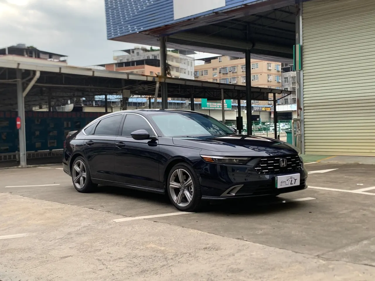 Honda Accord New Energy 2025 11th Generation Accord e:PHEV 2.0 Stepless Premium Edition Automatic Gear 3