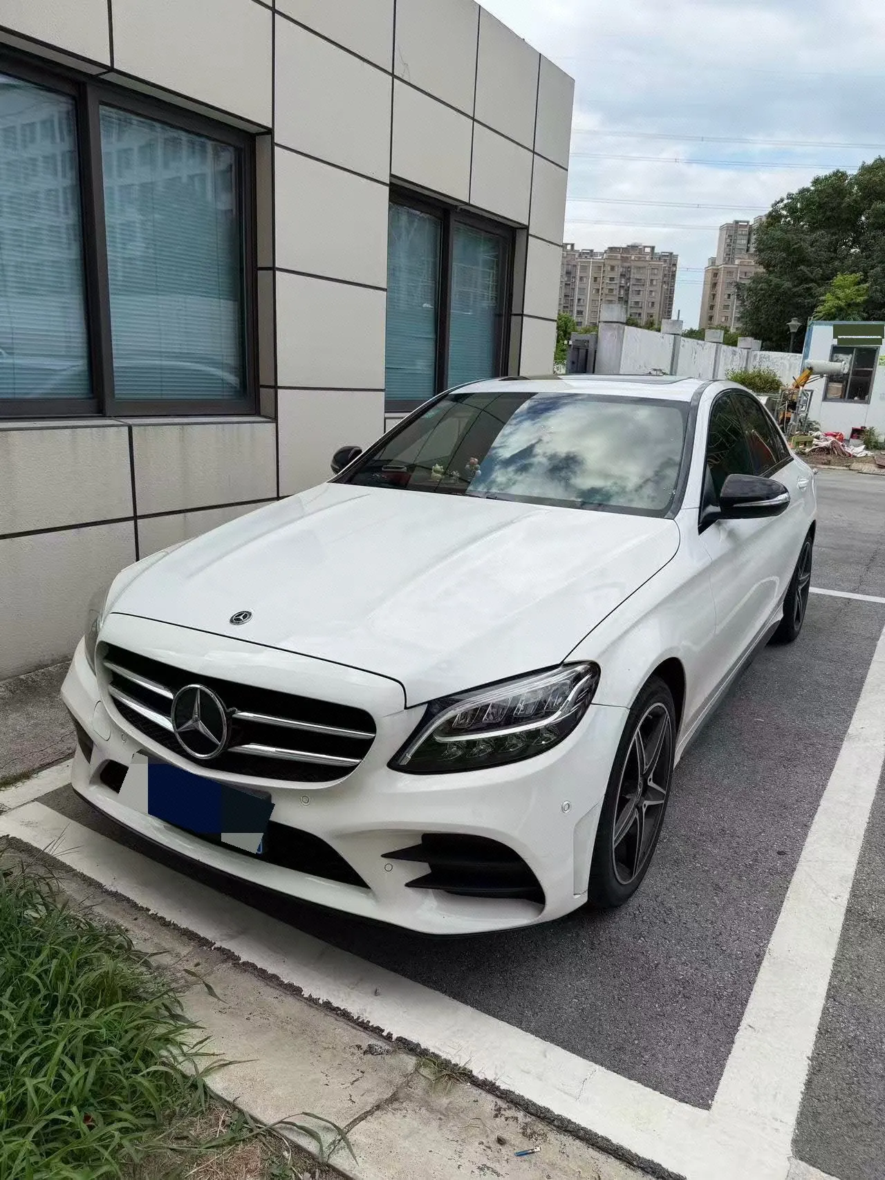 Open image lightbox: Mercedes Benz Class C 2020 C 260 48V 1.5T Sports Edition (Modified) Automatic Gear