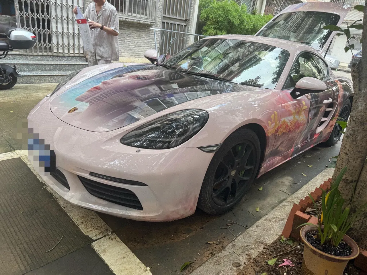 Open image lightbox: Porsche 718 (Imported) 2020 718 Carman 2.0T Automatic
