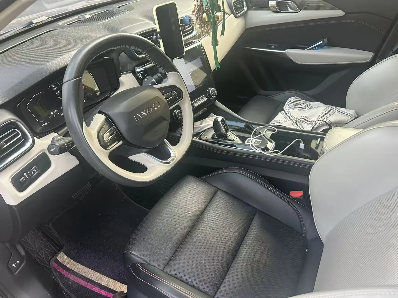 LYNK&amp;CO 2021 LYNK&amp;CO 02 1.5T Two-Drive Yao Plus Automatic Gear 5