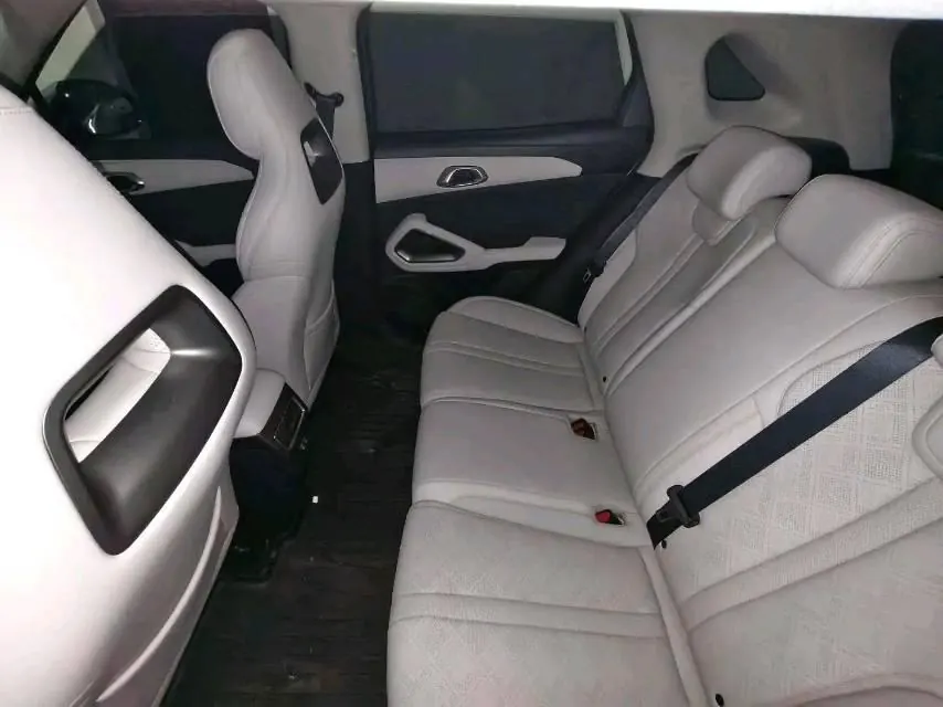 BYD 2025 Yuan UP 301KM Pilot Automatic Gear 4