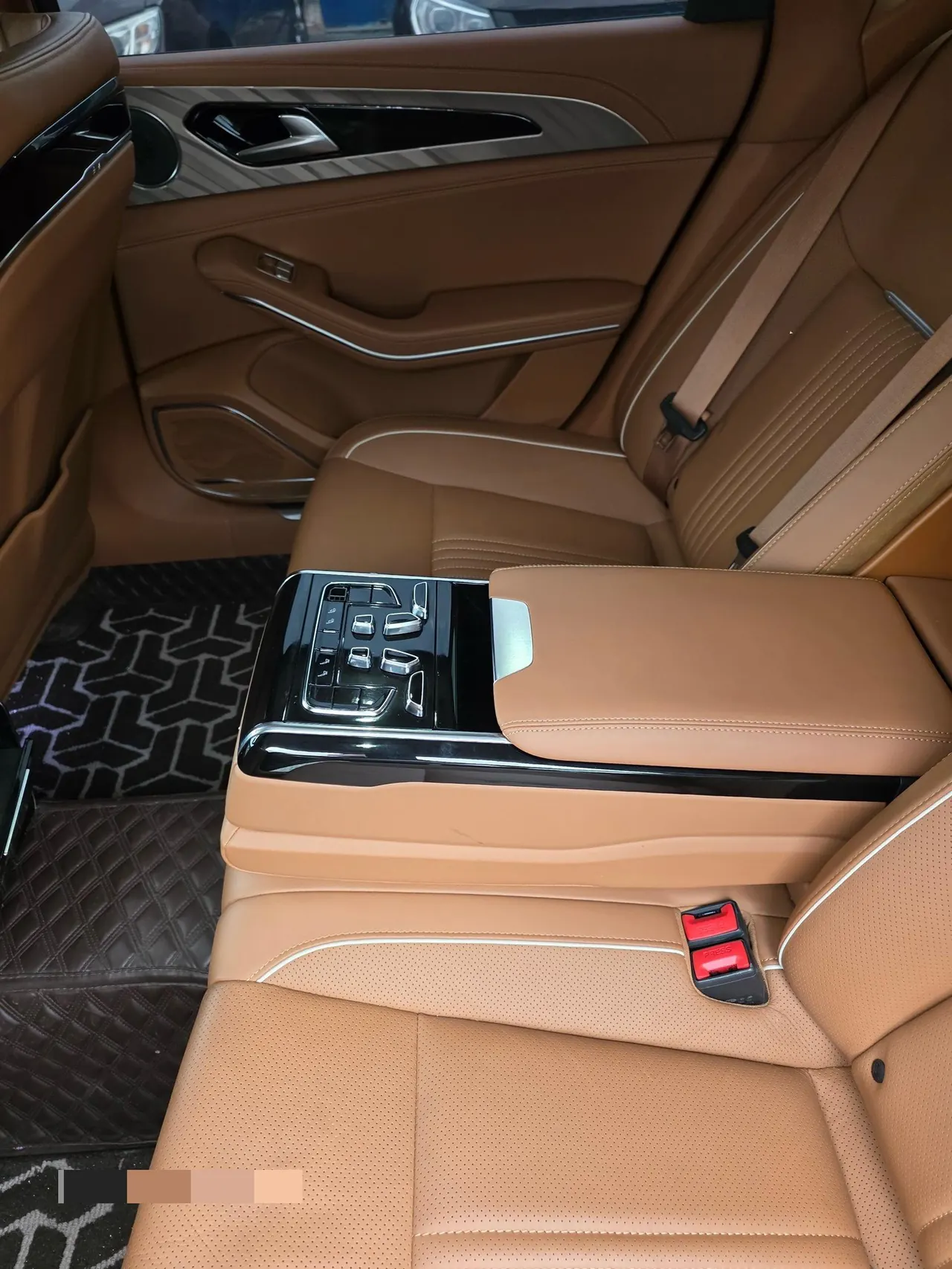 HongQi 2020 H9 48V 2.0T Zhilian Flag Edition Automatic Gear 6