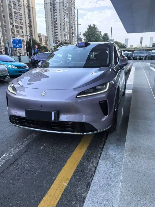 Shangjie 2025 H5 Range-Extended Max Automatic Transmission - View 1