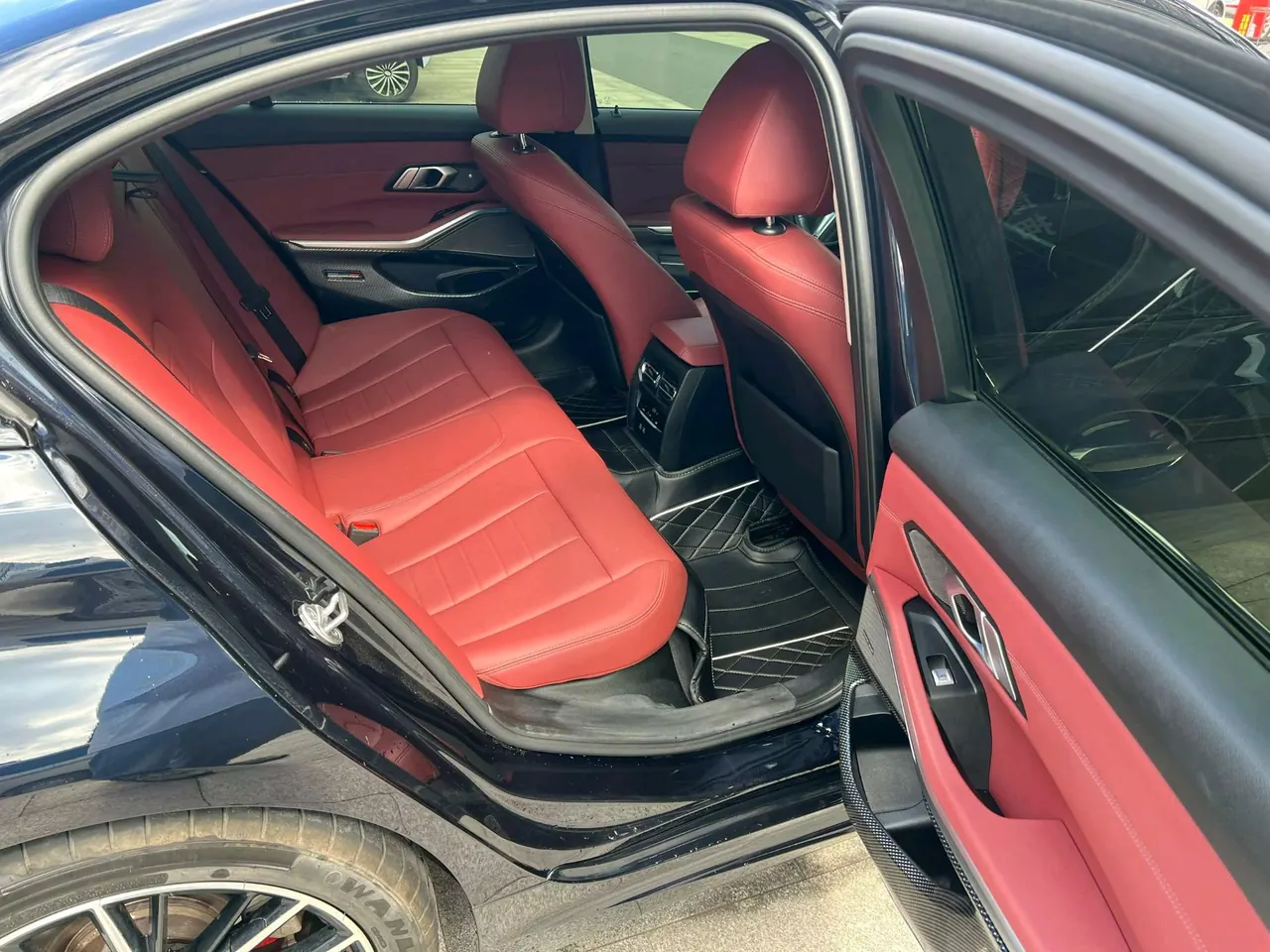BMW 3 Series 2021 325i 2.0T M Sports Obsidian Night Kit (Changed) Automatic Gear 7