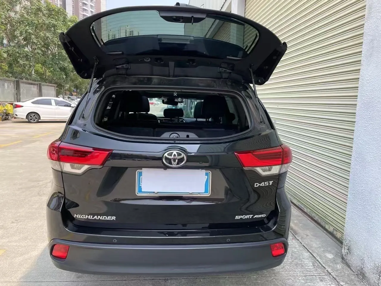 Toyota 2021 Highlander 2.0T 4-wheel drive Premium Edition 7-seat Automatic Gear 3