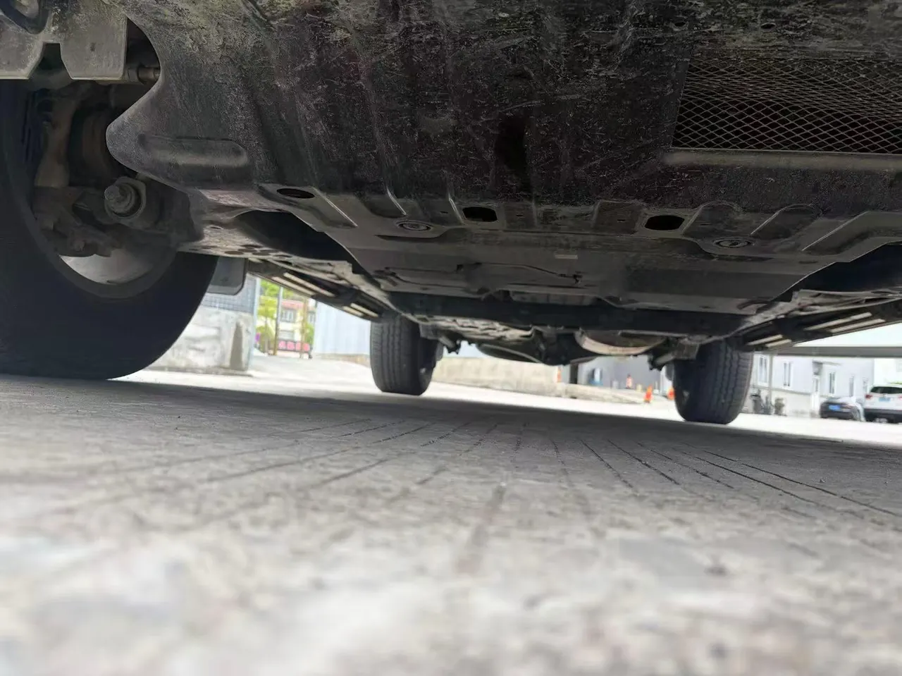 Toyota 2025 Prado HEV 2.4T all-around TX version 5-seat automatic gear 4