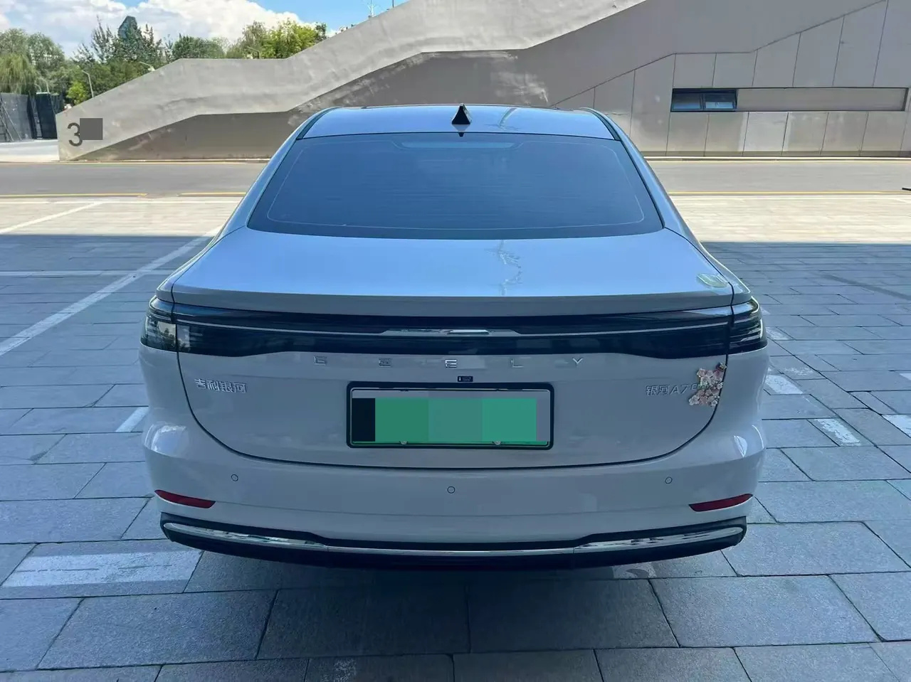 Geely Galaxy 2025 A7 EM-i 1.5 150km Premium Edition Automatic Gear 4