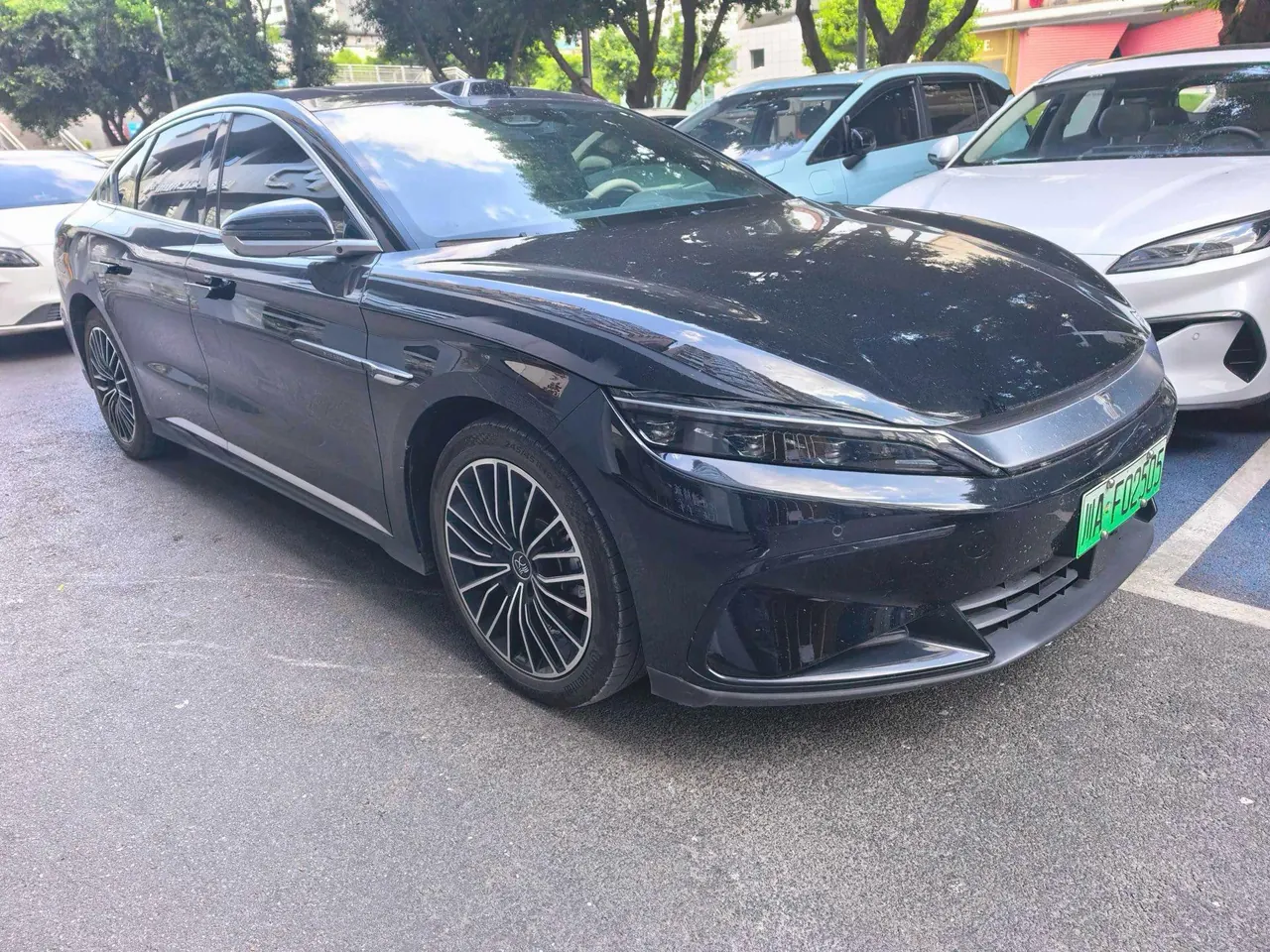BYD 2025 Han DM-i 1.5T stepless 125KM laser Radar intelligent driving automatic gear 11