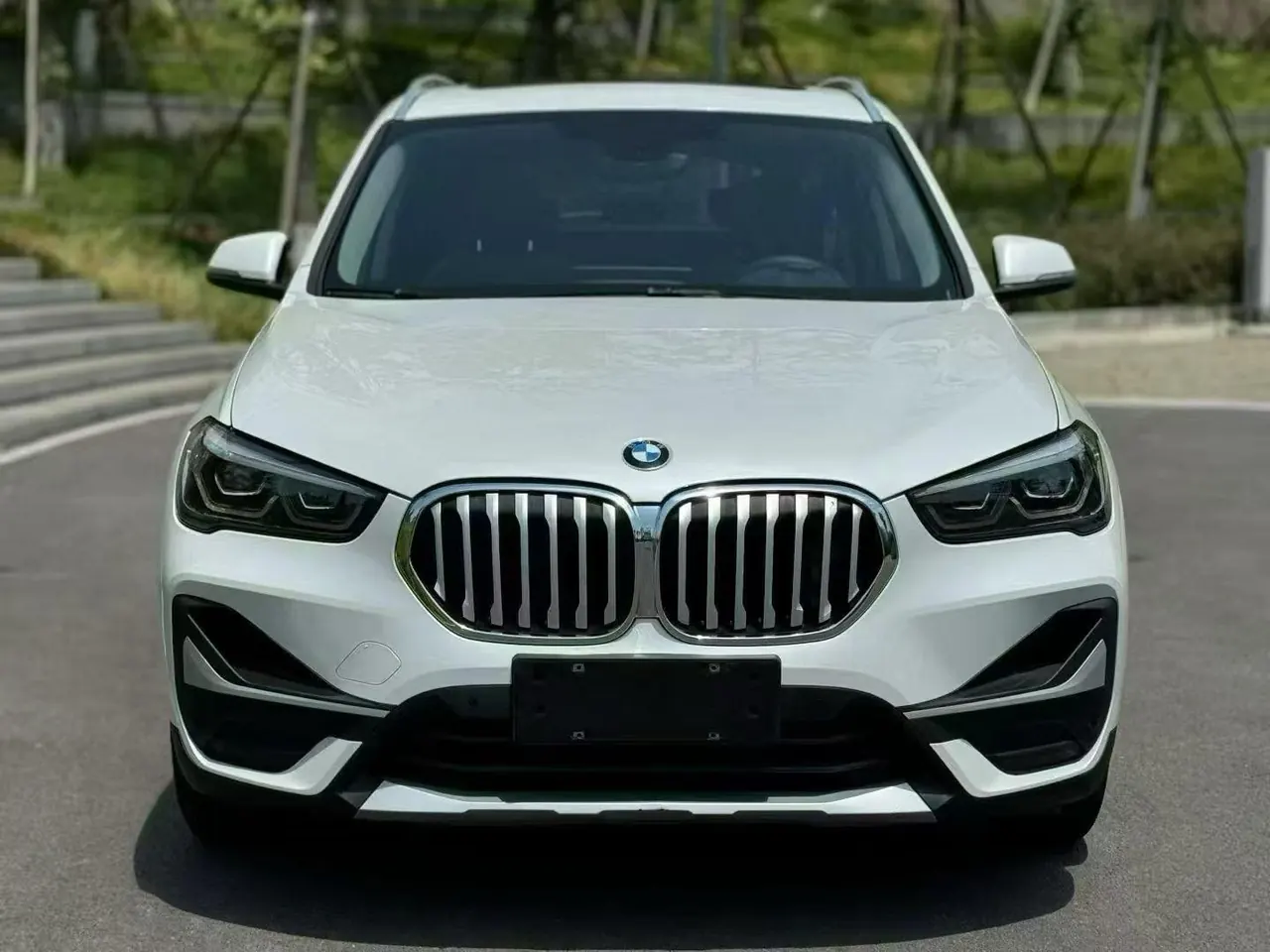 BMW 2020 X1 xDrive25Li 2.0T exclusive automatic gear 2