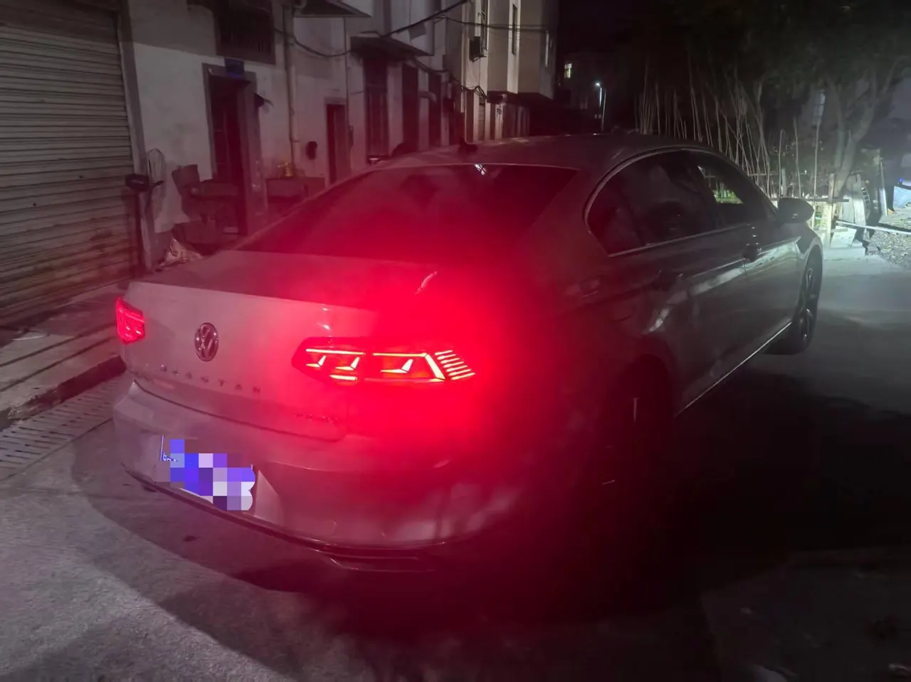 Volkswagen 2020 Magotan 2.0TSI 330TSI Leading Automatic 3