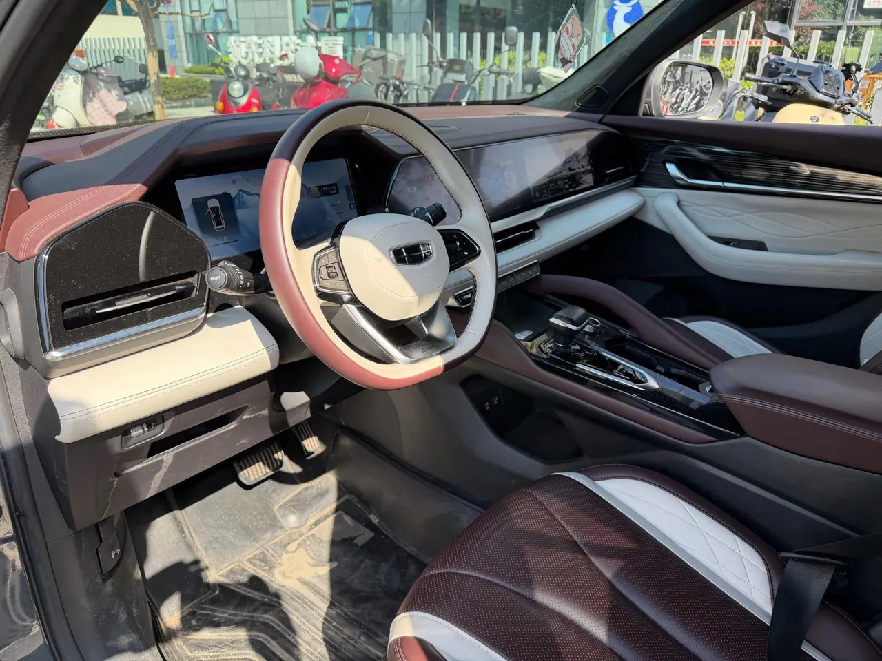 Geely 2021 XingyueL (Monjaro) 2.0TD EVO two-wheel drive distinguished automatic transmission 3