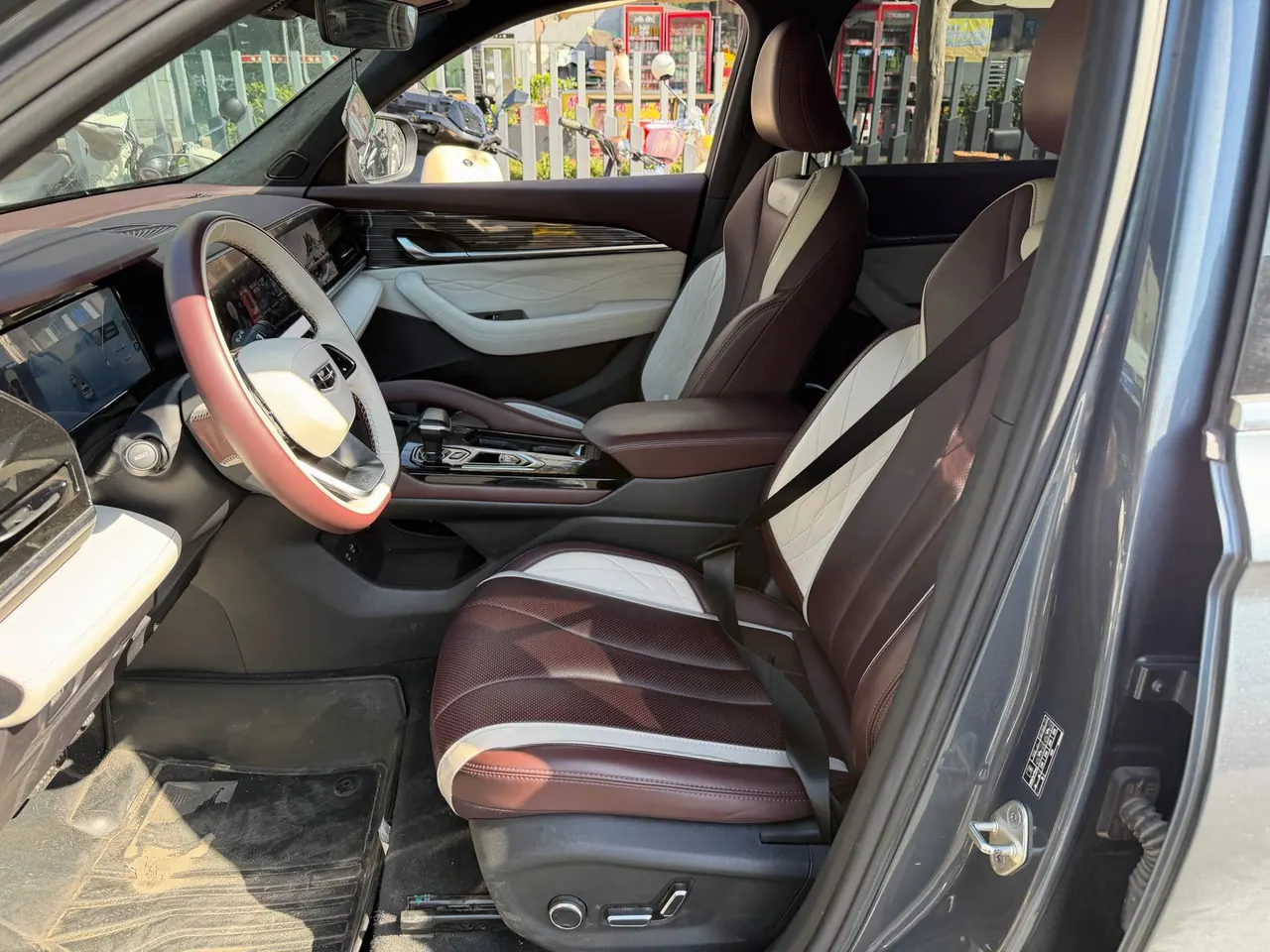 Geely 2021 XingyueL (Monjaro) 2.0TD EVO two-wheel drive distinguished automatic transmission 4