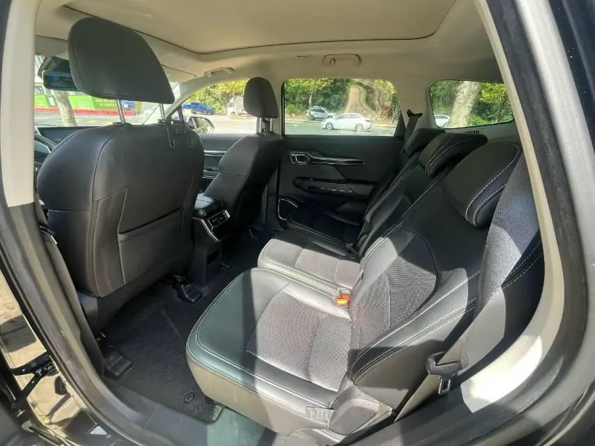 Geely 2020 Hao Yue 1.8TD Flagship 7-seat Automatic Gear 5