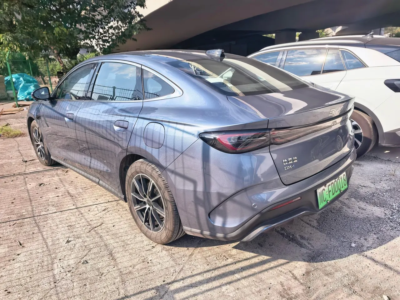 BYD 2025 seals 06 DM-i 1.5 stepless smart driving version 120KM exclusive automatic gear 6