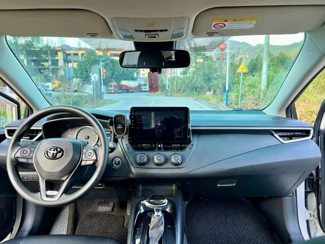 Toyota 2021 corolla 1.2T stepless pioneer PLUS version automatic gear 4
