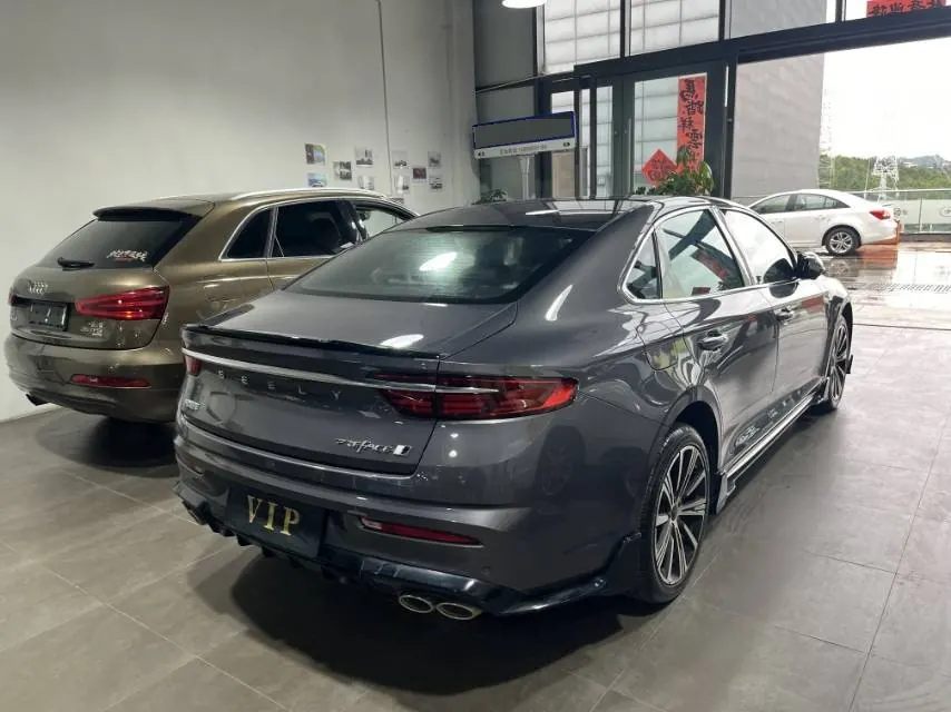 Geely 2025 Star Rui 1.5TD Oriental Obsidian Kunlun Edition Automatic Gear 3