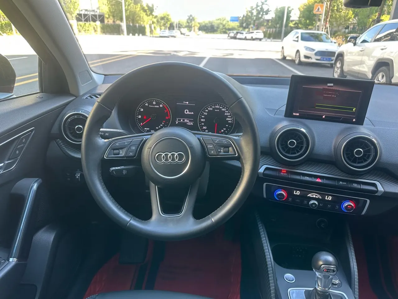 Audi 2020 Q2L 1.4TFSI 35TFSI Fashion Elegant Automatic 4
