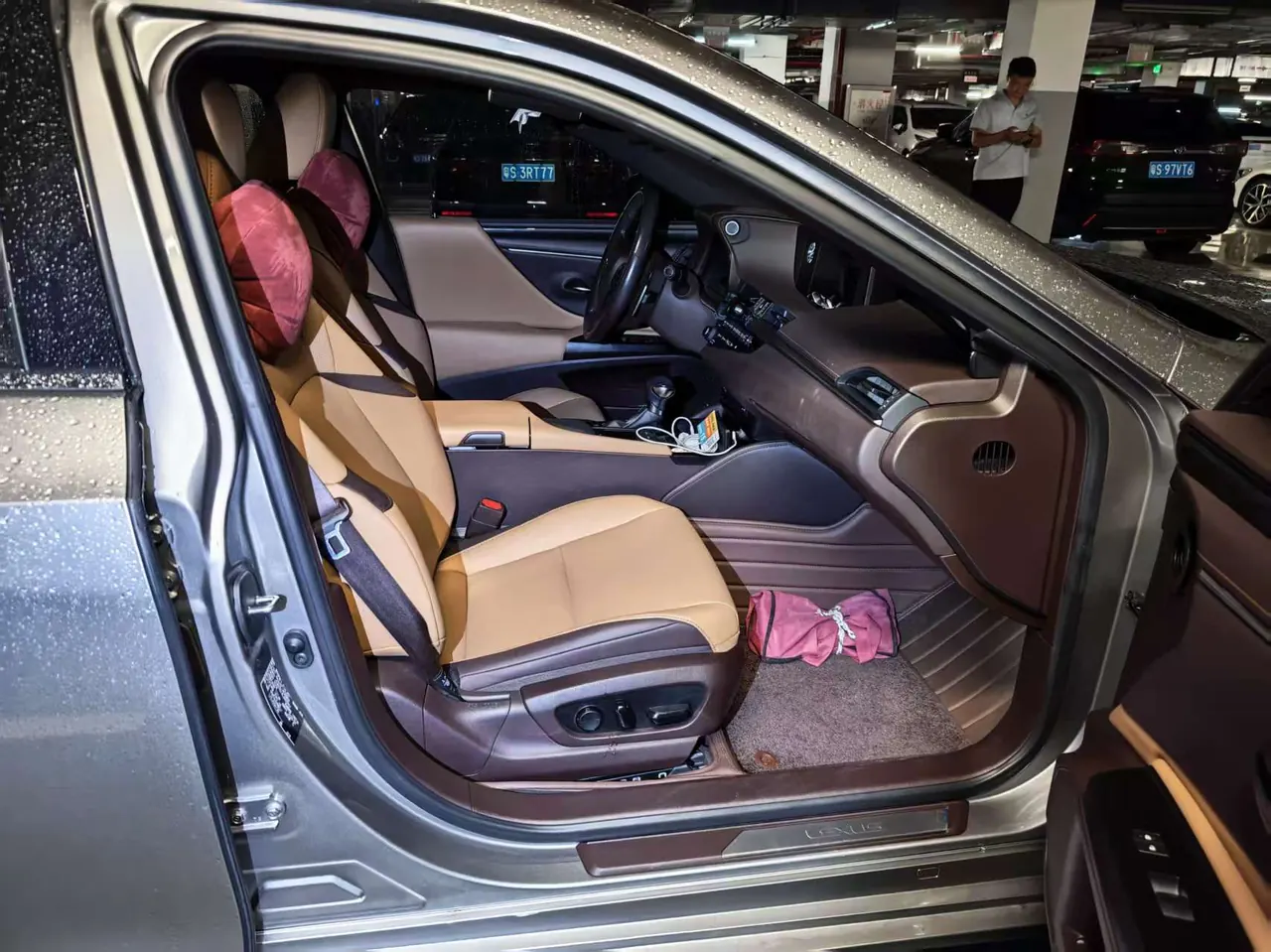Lexus ES (Imported) 2020 ES200 2.0 Stepless Premium Edition Automatic Gear 5
