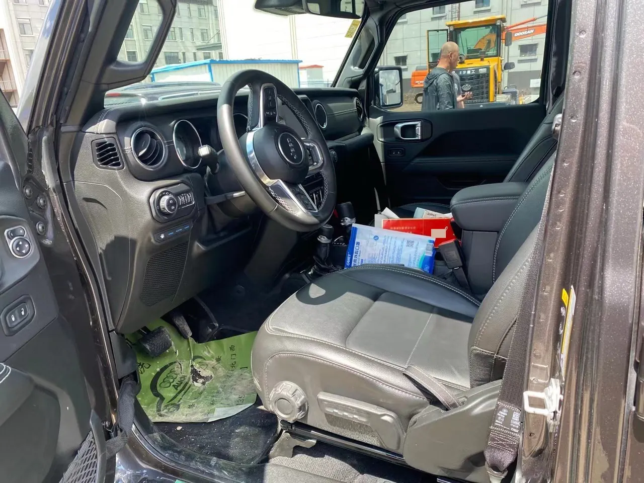 Jeep herdsman New Energy (Imported) 2021 herdsman 4xe 2.0T Sahara Automatic 4