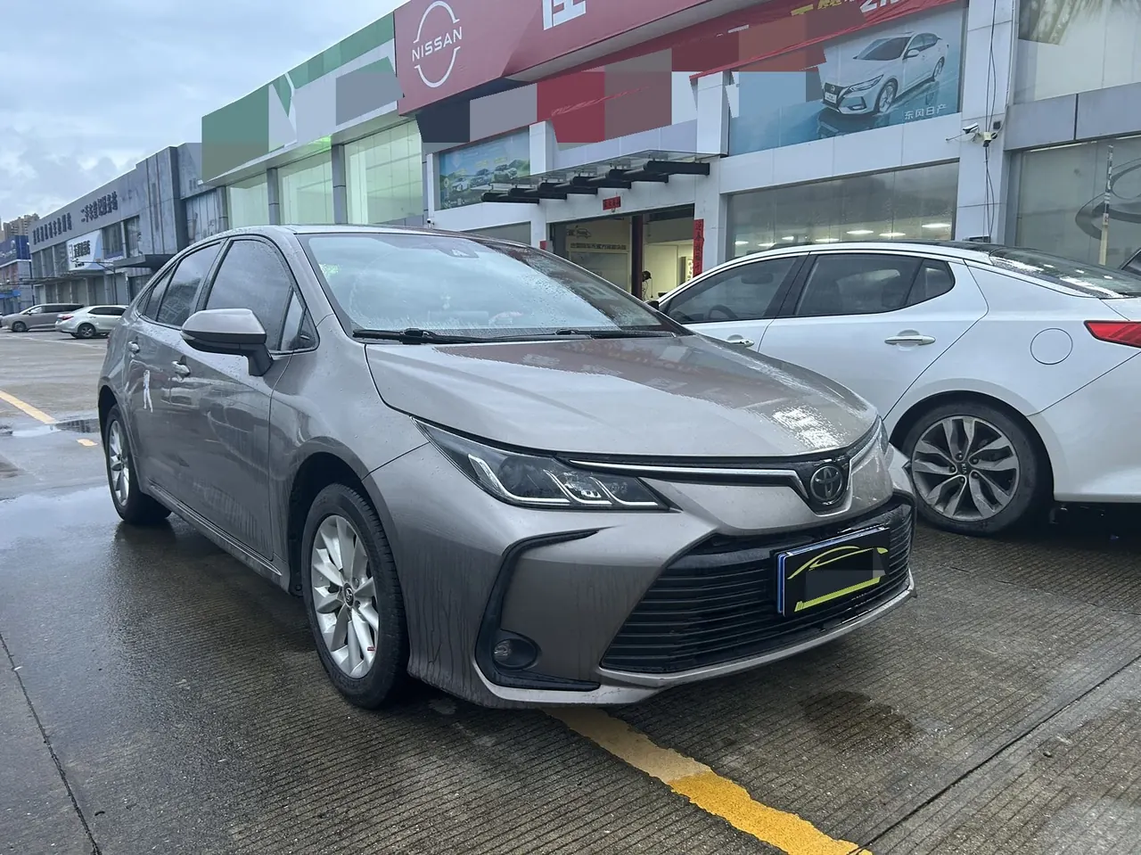 Toyota 2021 corolla 1.2T stepless elite PLUS version of automatic gear 2