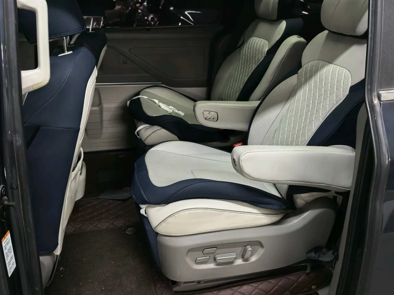 Hyundai 2021 Kusi Road 2.0TGDi 380TGDi TOP Premium Zhiai Flagship Automatic Gear 4