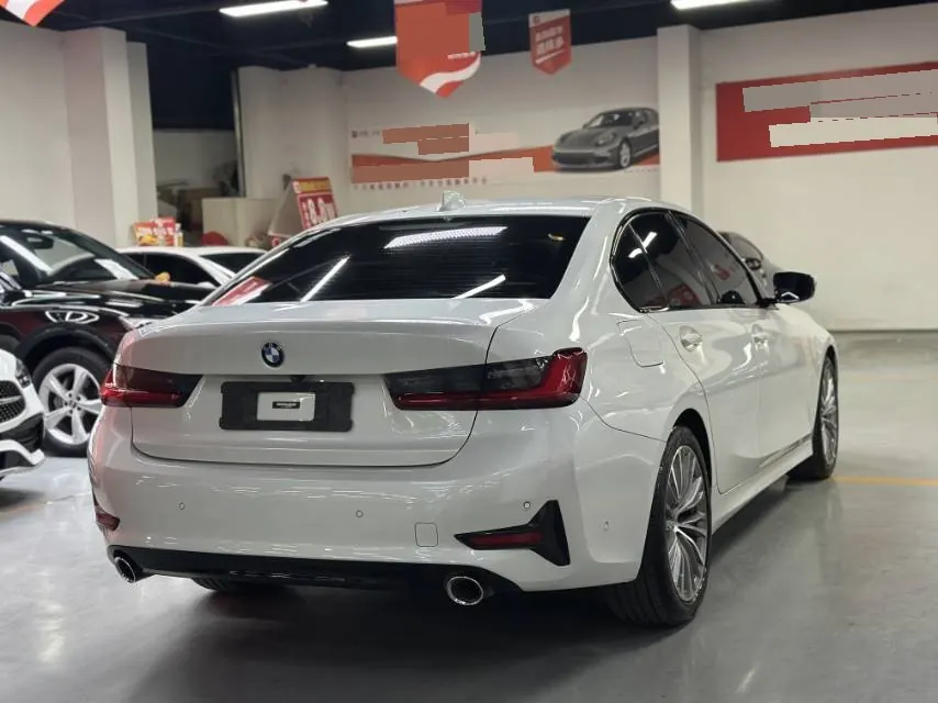 BMW 3 Series 2020 320i 2.0T Sports Suit Automatic Gear 7