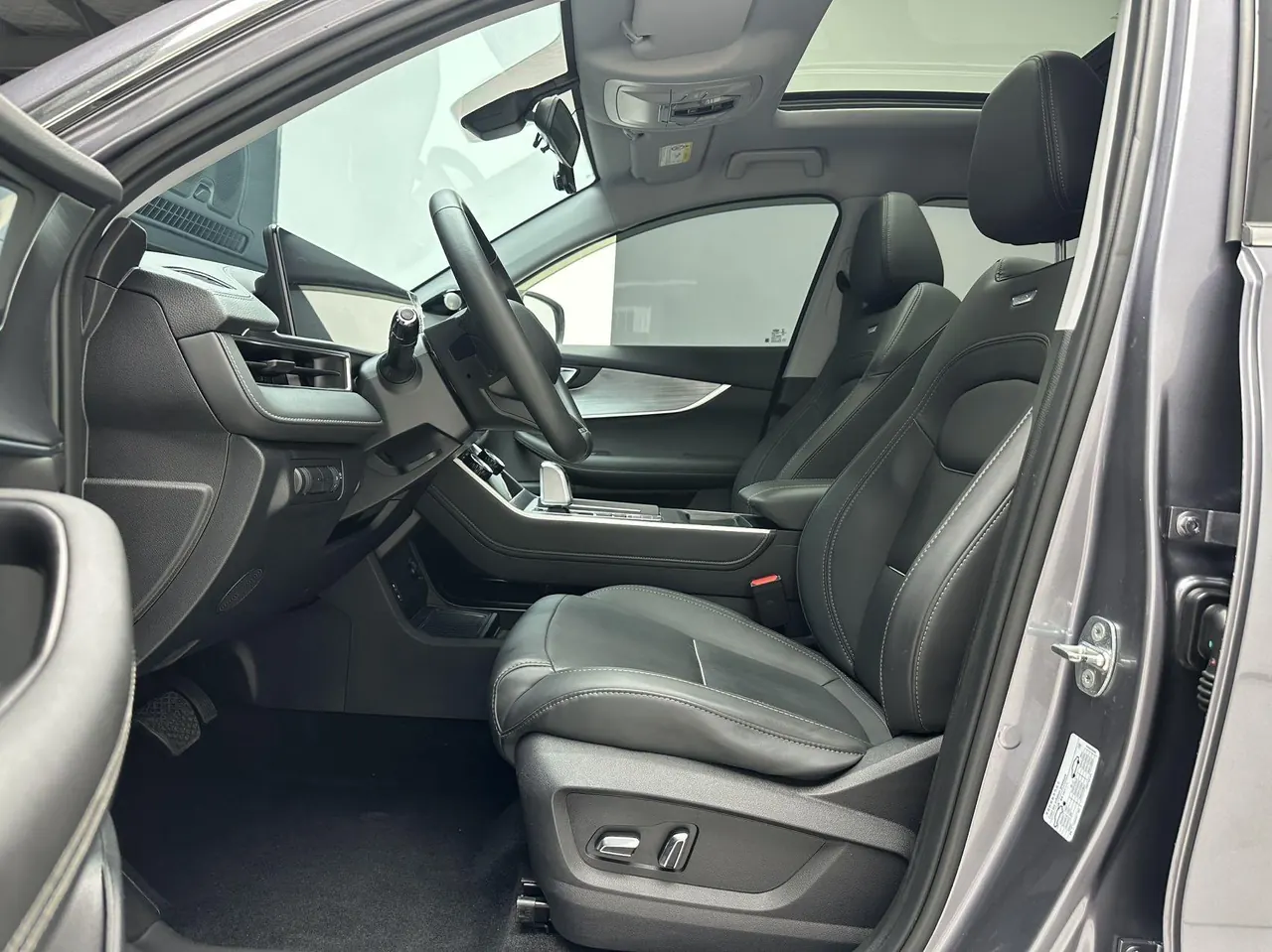 Chery 2021 Ruihu 7 PLUS 1.5T Stepless Noble Automatic Gear 5