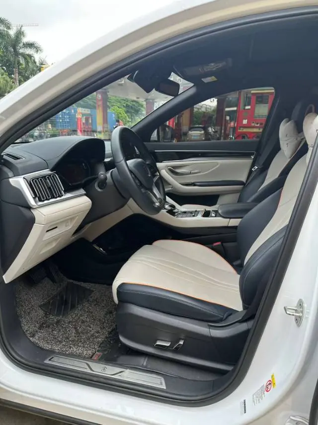 BYD Song PLUS New Energy 2021 Song PLUS DM-i 1.5 Stepless 110KM Flagship Automatic Gear 3
