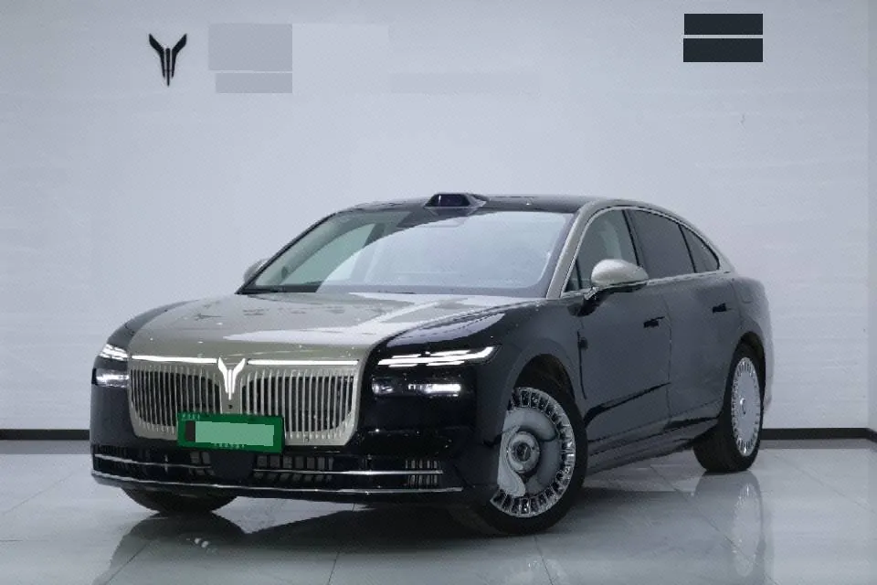 Voyah 2026 models chasing light l four-wheel drive Ultra automatic gear - View 1