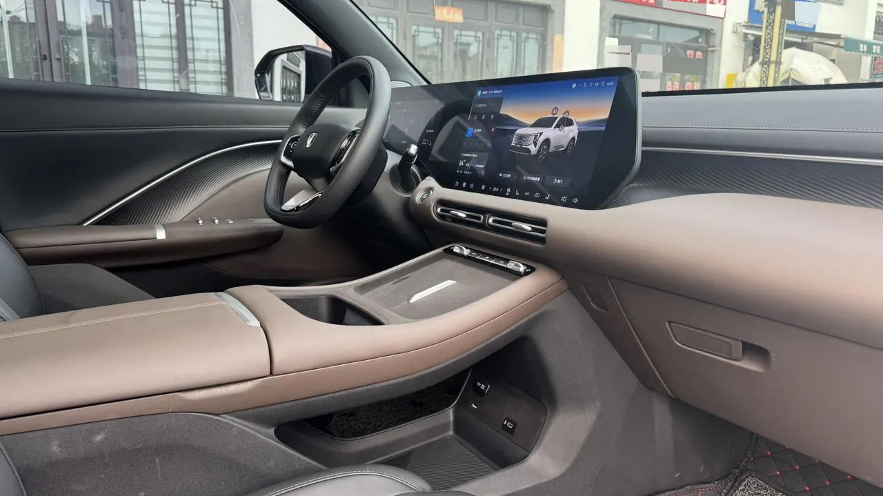 ChangAn 2026 CS55 PLUS 1.5T New Blue Whale Tianzhu Prestige Automatic 3