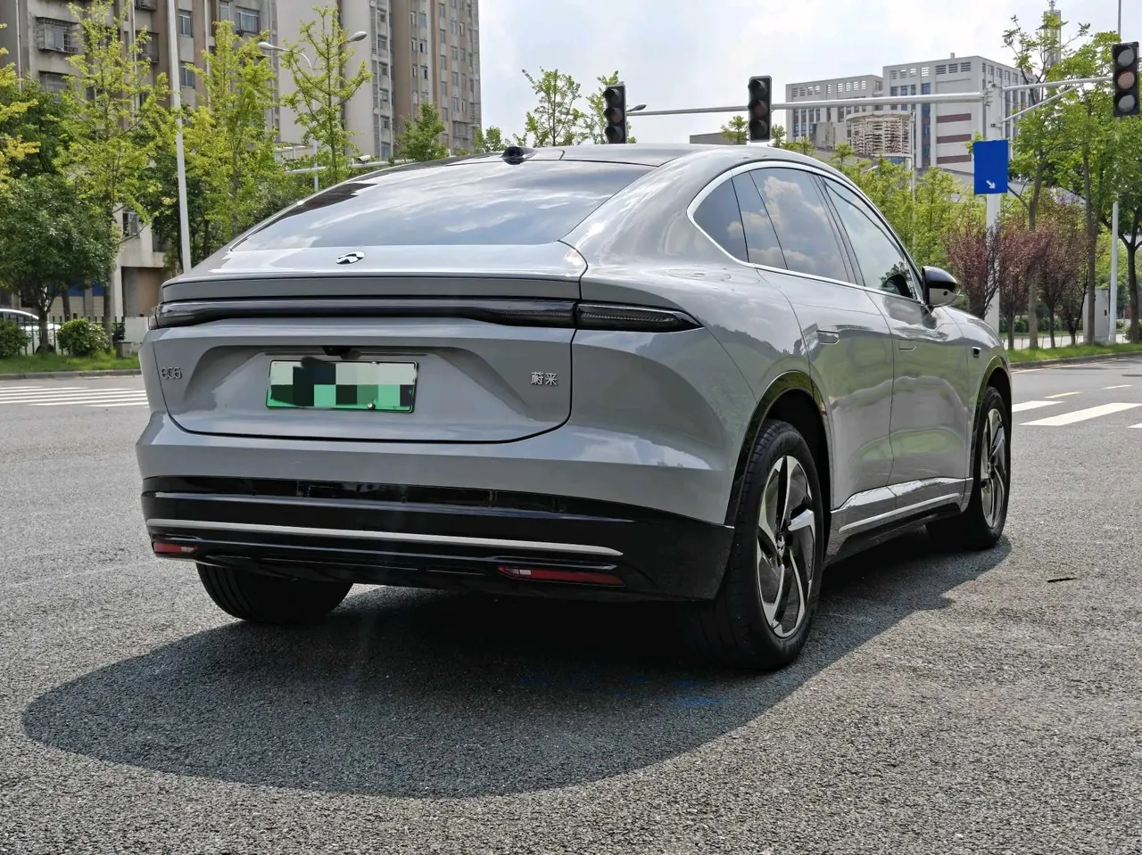 NIO 2025 EC6 75kWh automatic transmission 14