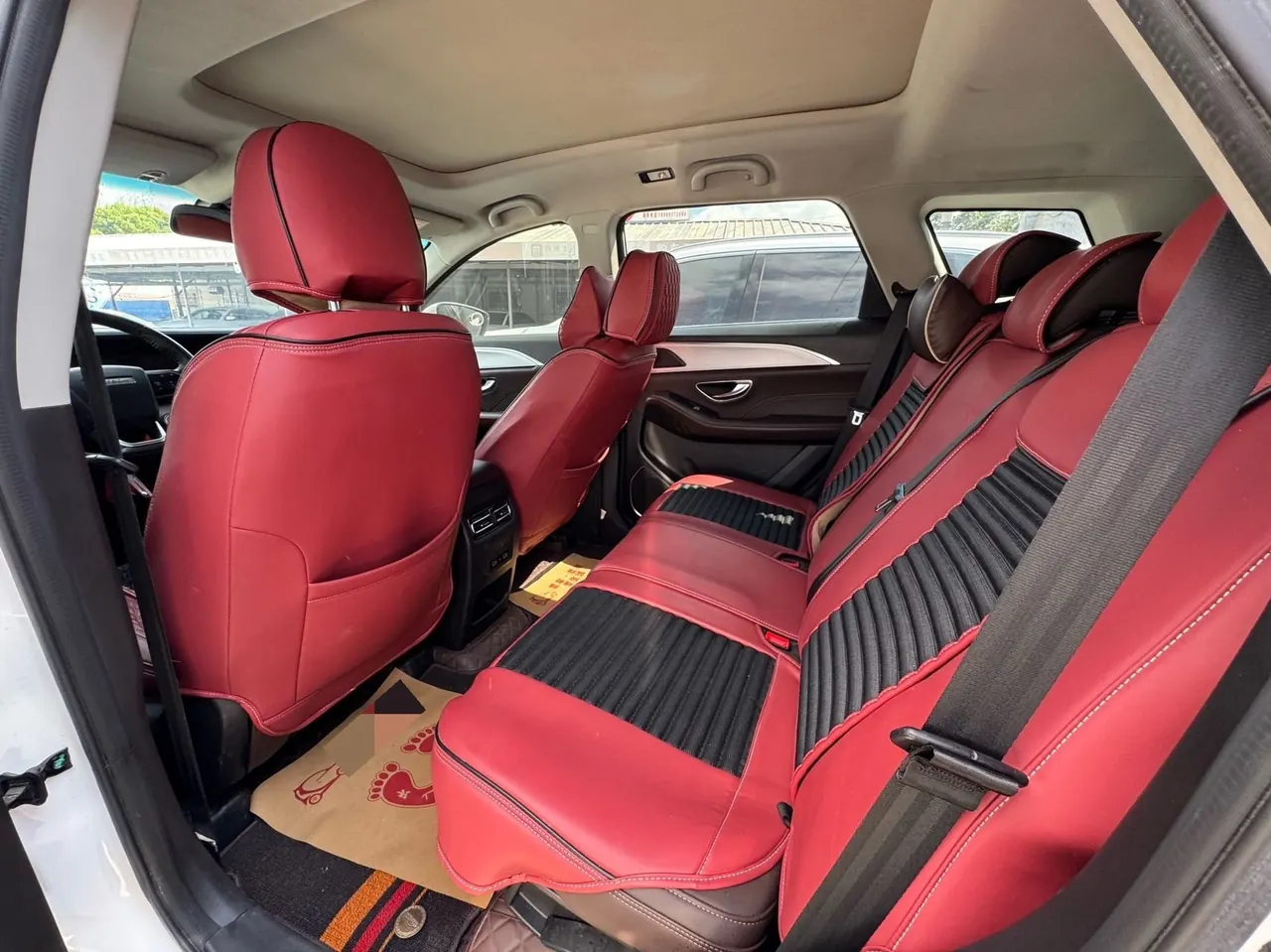Jetour 2021 X90 PLUS 1.6TD Villa 7-seat automatic gear 6