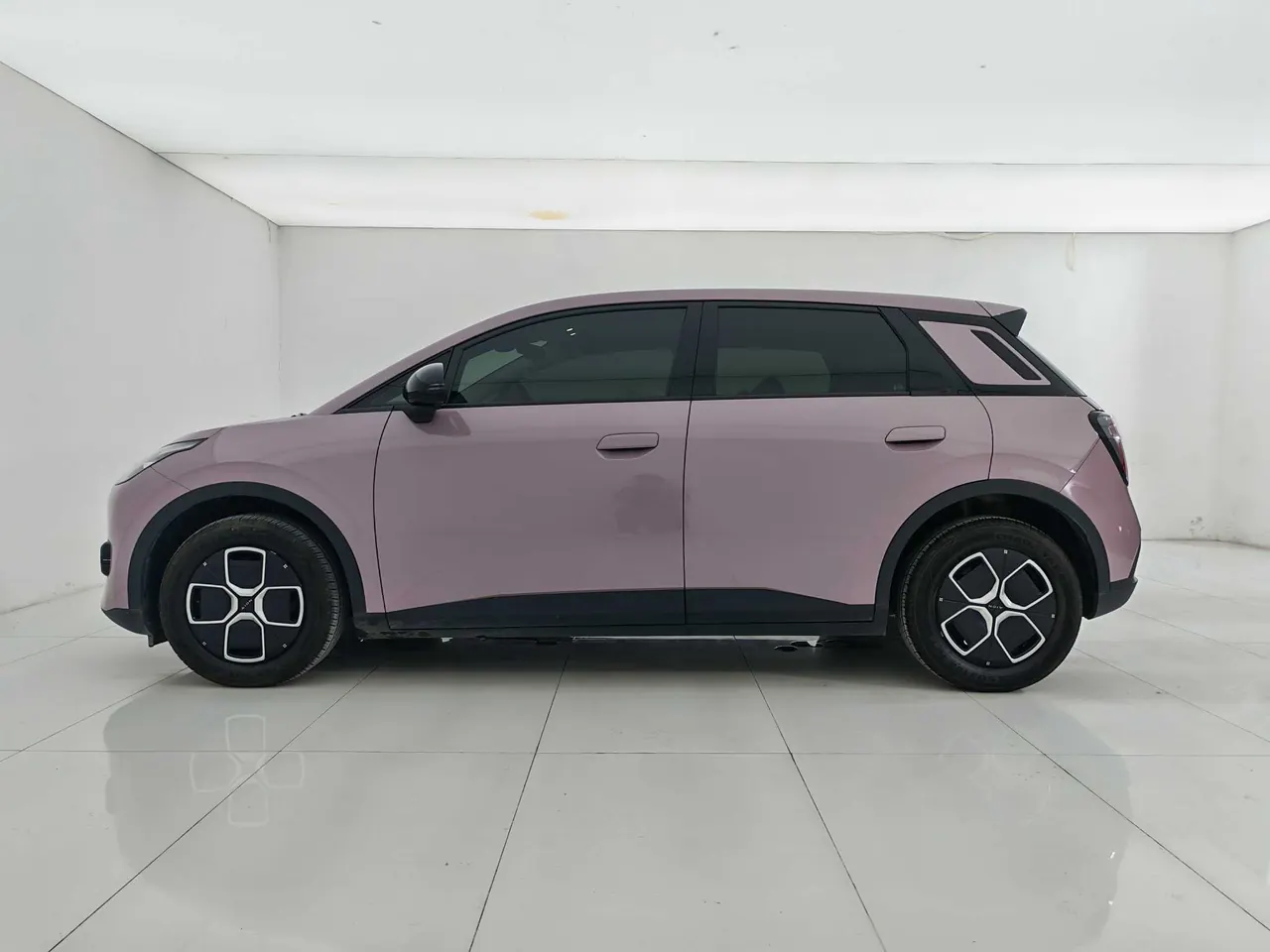 GAC Aion 2025 AION UT 420 Smart Edition Automatic Gear 16
