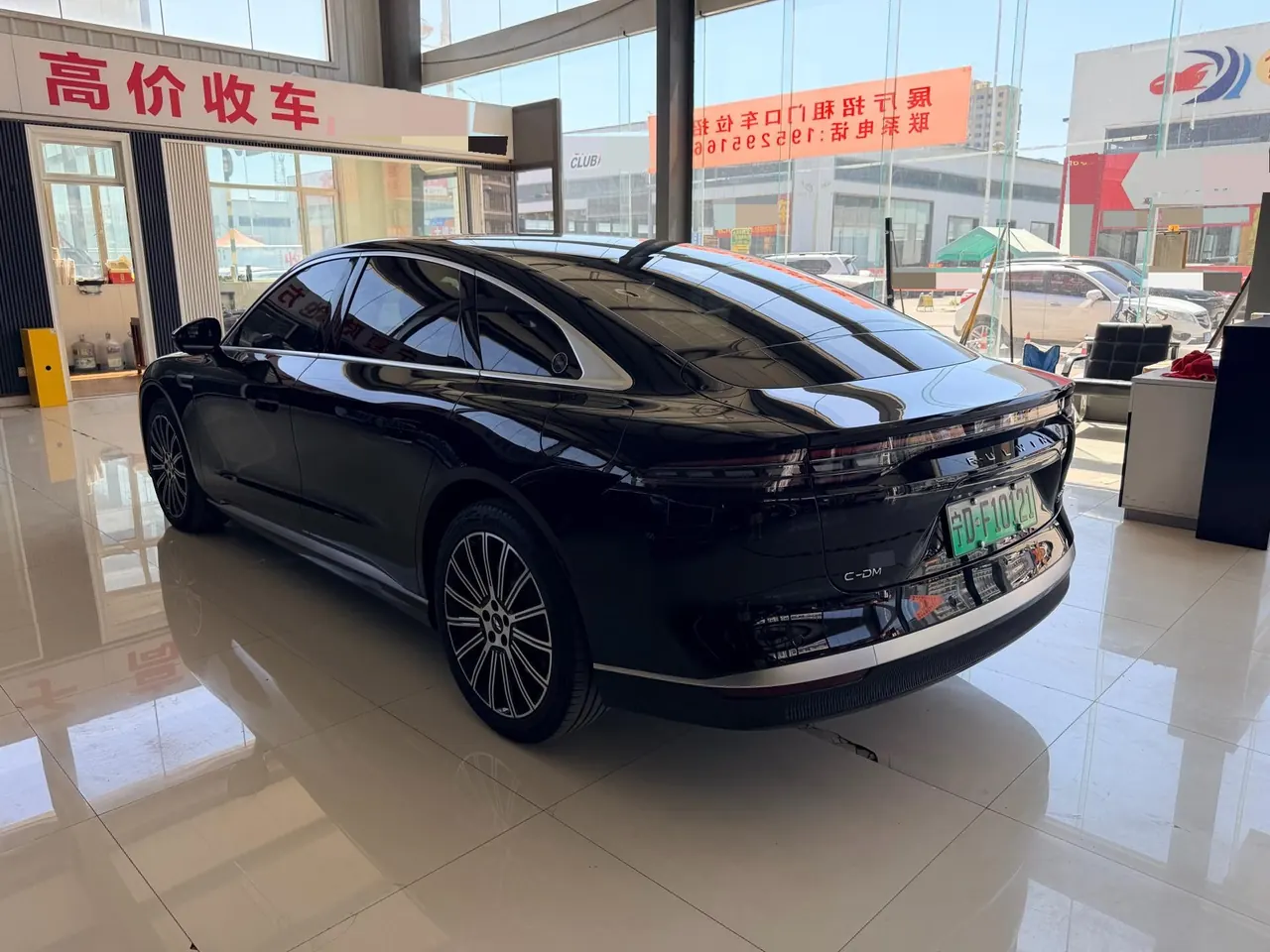 Chery 2025 Fengyun A9L 1.5T 260 Boya Luxury Edition Automatic Gear 4