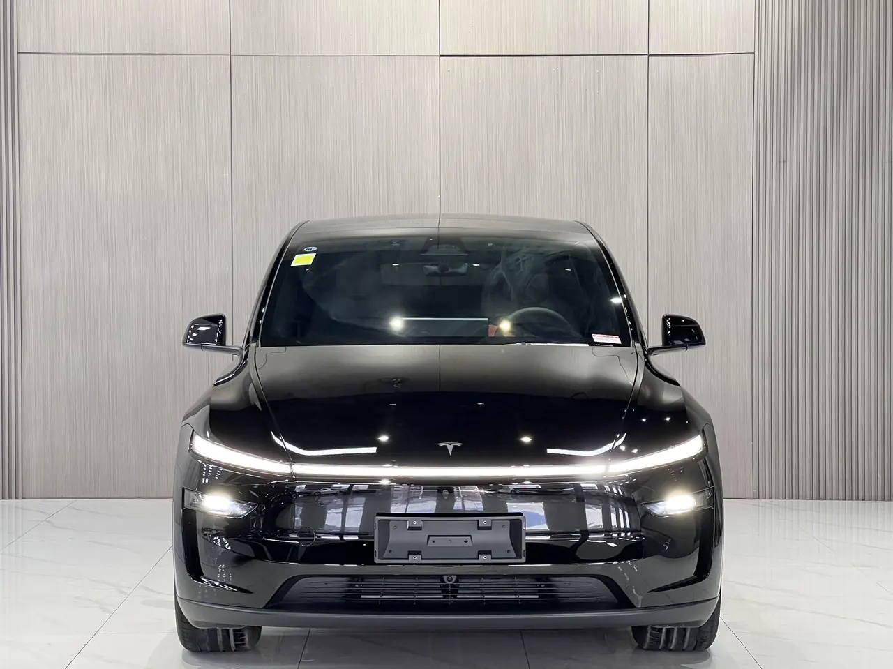 Tesla 2026 Model Y long endurance all-wheel drive version automatic transmission 2