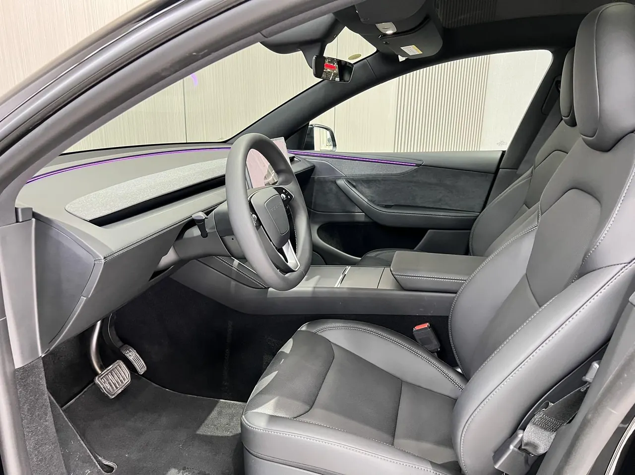 Tesla 2026 Model Y long endurance all-wheel drive version automatic transmission 7