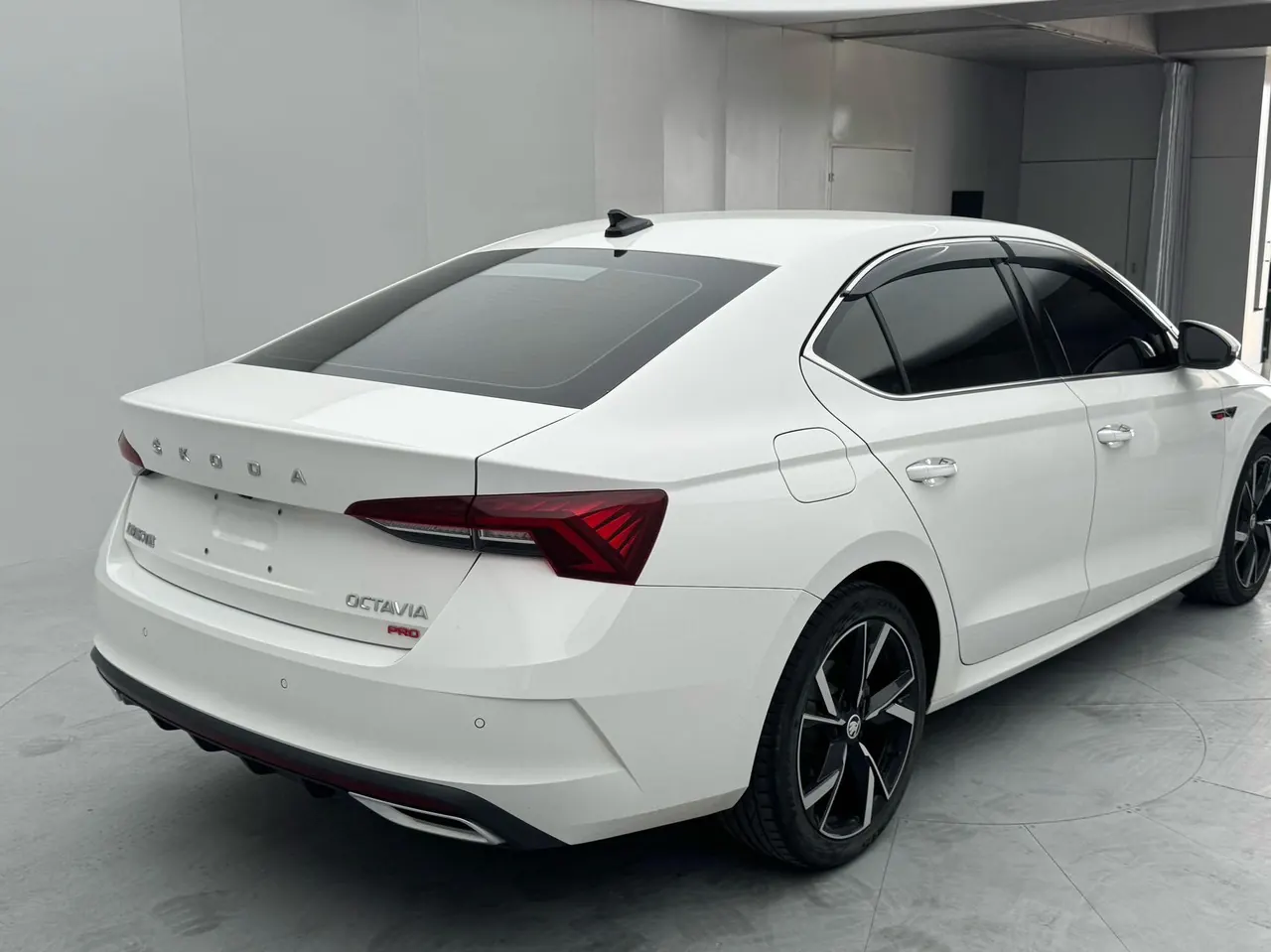 Skoda 2021 Ming Rui PRO 1.4TSI TSI280 Premium Edition Automatic Gear 4