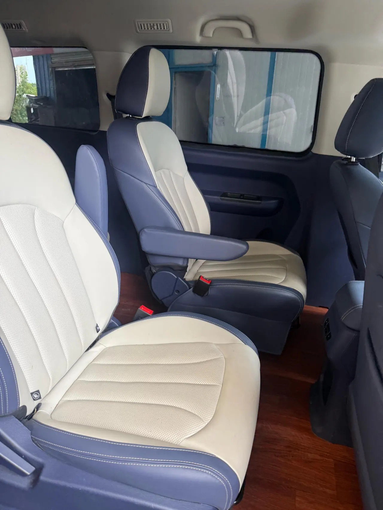 BAIC 2025 Ace M7 2.0 Long Axis Intermediate Operating Edition 9-seat Automatic Gear 6