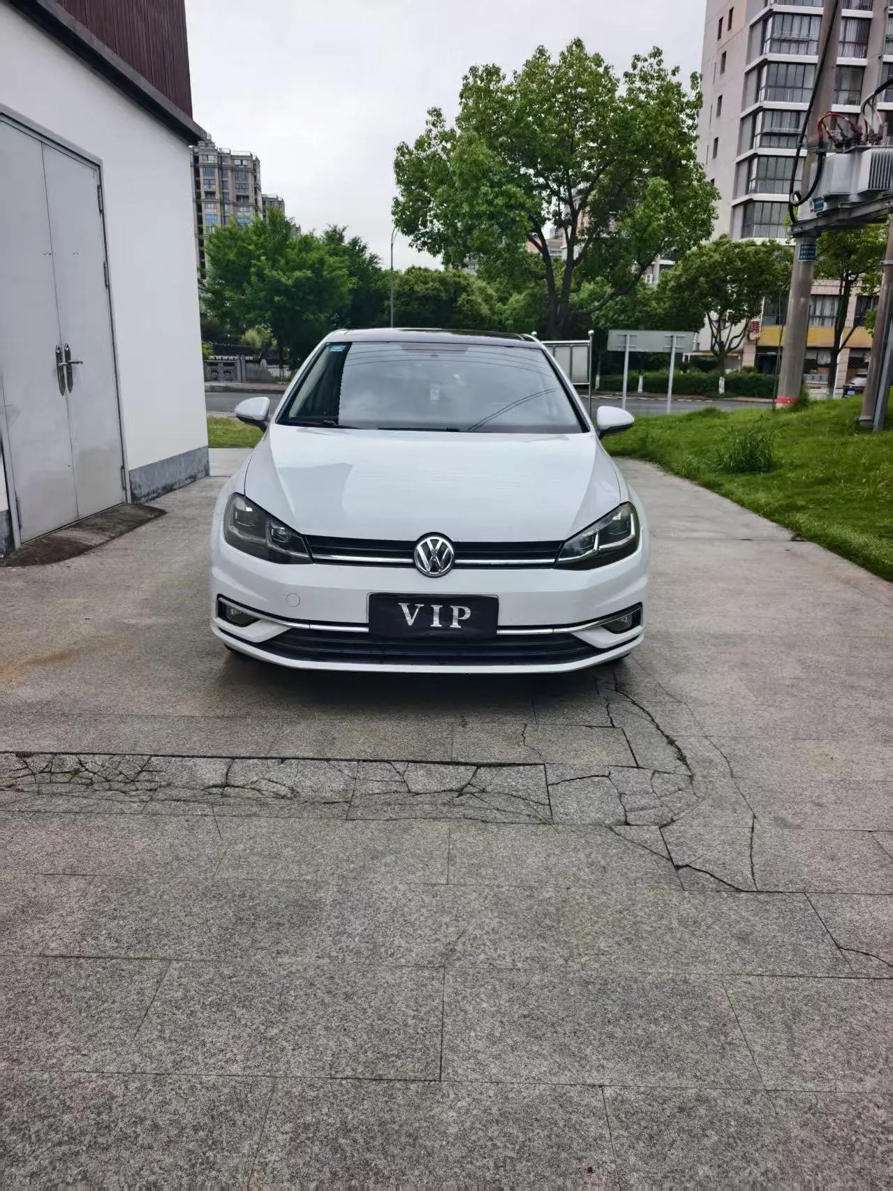 Volkswagen 2020 Golf 7 1.2TSI 200TSI Beloved Edition Comfortable Enterprising Edition Automatic 3
