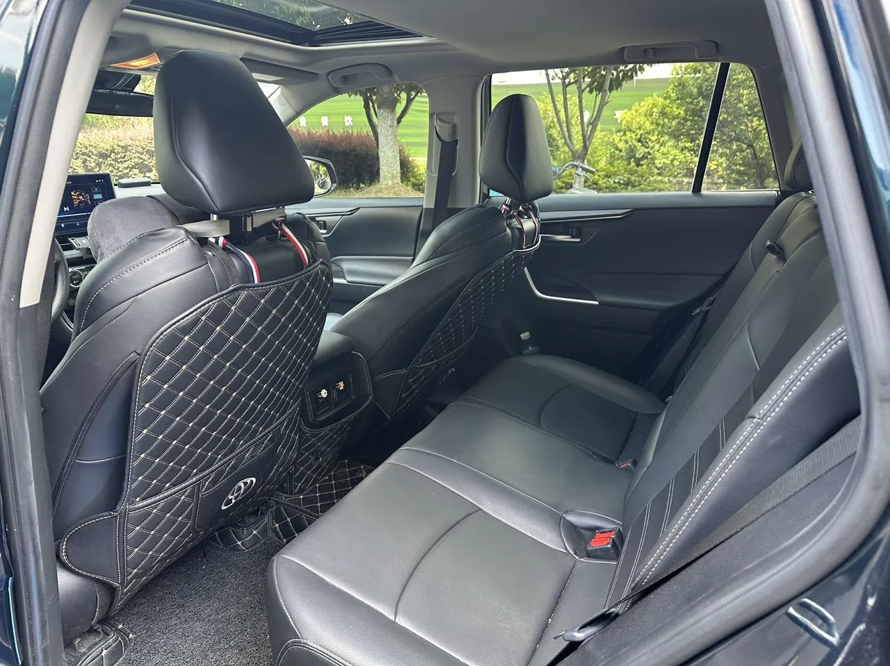Toyota 2020 Willanda 2.0 Stepless Two-Drive Deluxe Automatic Gear 5