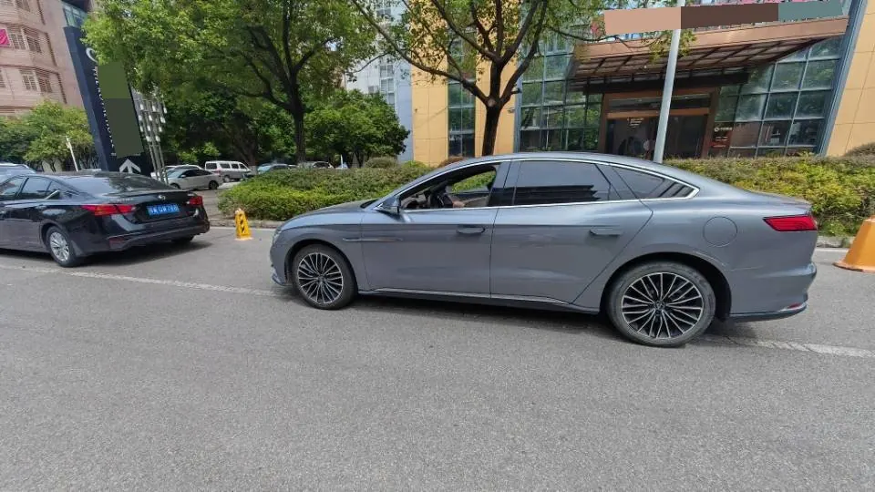 BYD 2020 Han DM 2.0T 4-wheel drive performance version noble automatic gear 6
