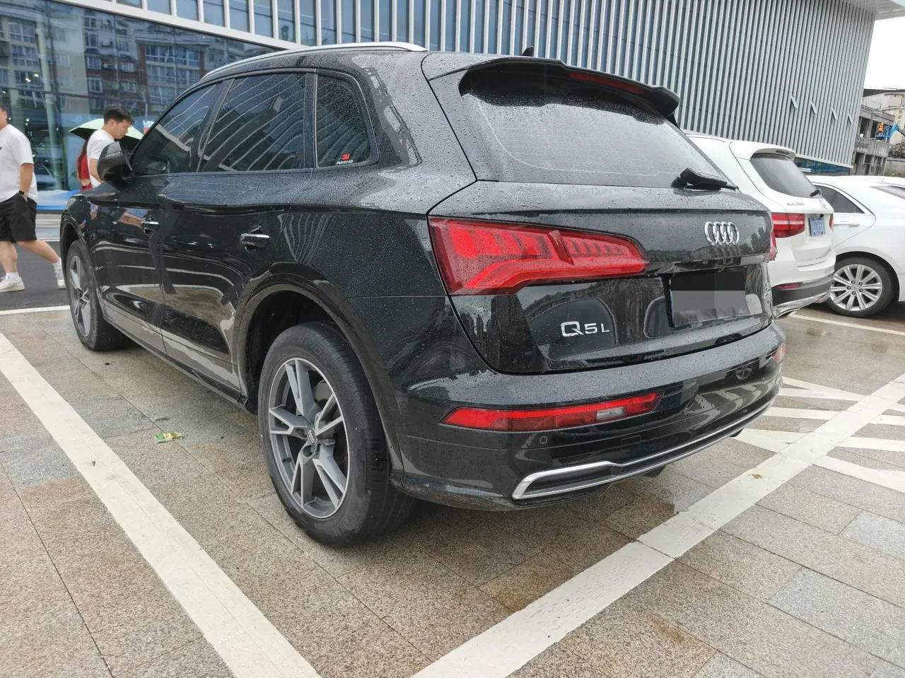 Audi 2020 Q5L 2.0TFSI 40TFSI Enjoy Fashion (Modified) Automatic Gear 3